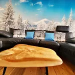 Renovated, Swimming Pool, Sauna, Forest, Children Room, Free Parking شقة سخوناخ