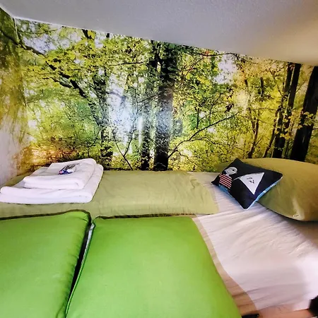 Renovated, Swimming Pool, Sauna, Forest, Children Room, Free Parking *