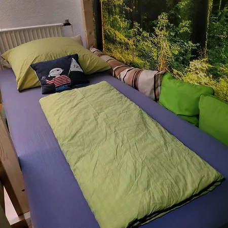 Renovated, Swimming Pool, Sauna, Forest, Children Room, Free Parking דירה סכונאץ'