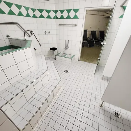 דירה Renovated, Swimming Pool, Sauna, Forest, Children Room, Free Parking