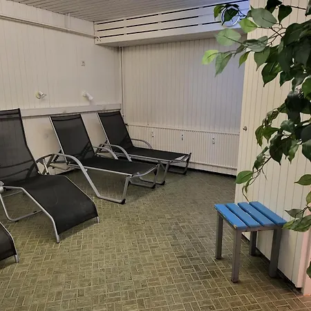 Renovated, Swimming Pool, Sauna, Forest, Children Room, Free Parking דירה *